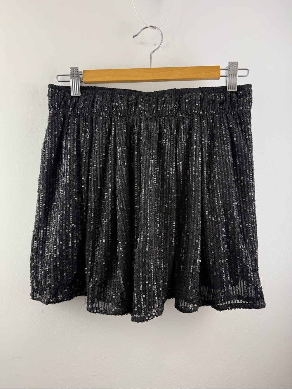 Free People Charcoal Sequins High Waist Shorts Skirt Chic Evening Look XS